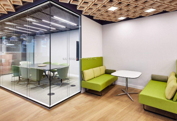 工作生活中的地板 工作生活中的地板